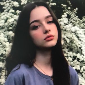 Meet your Posher, Alessandra